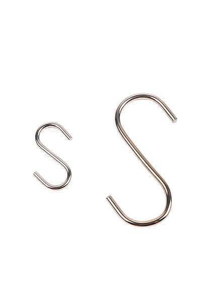Металлический крючок «S» формы