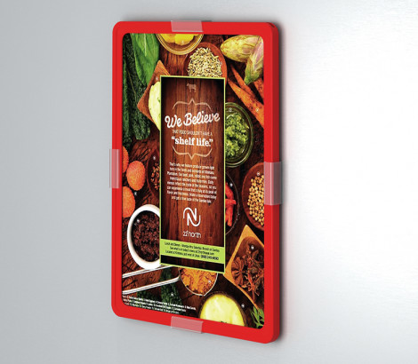 Клипса для крепления рамок к ровным поверхностям