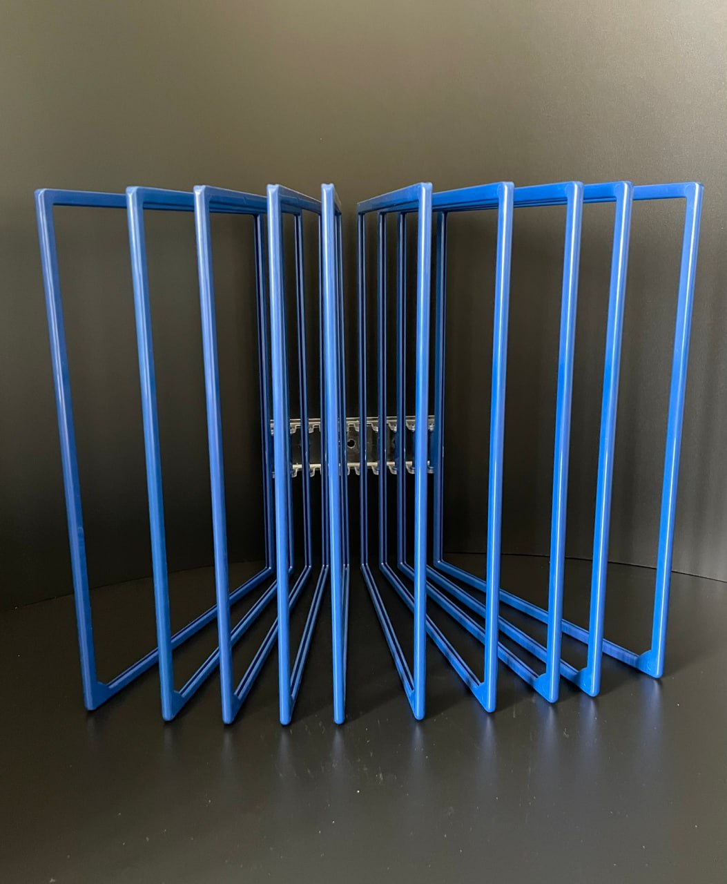 Перекидные информационные системы напольные