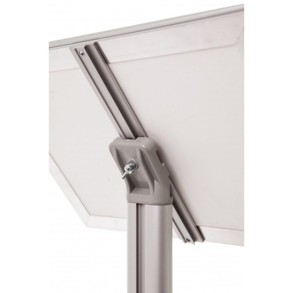 Стойка информационная на утяжелённом основании с клик рамкой